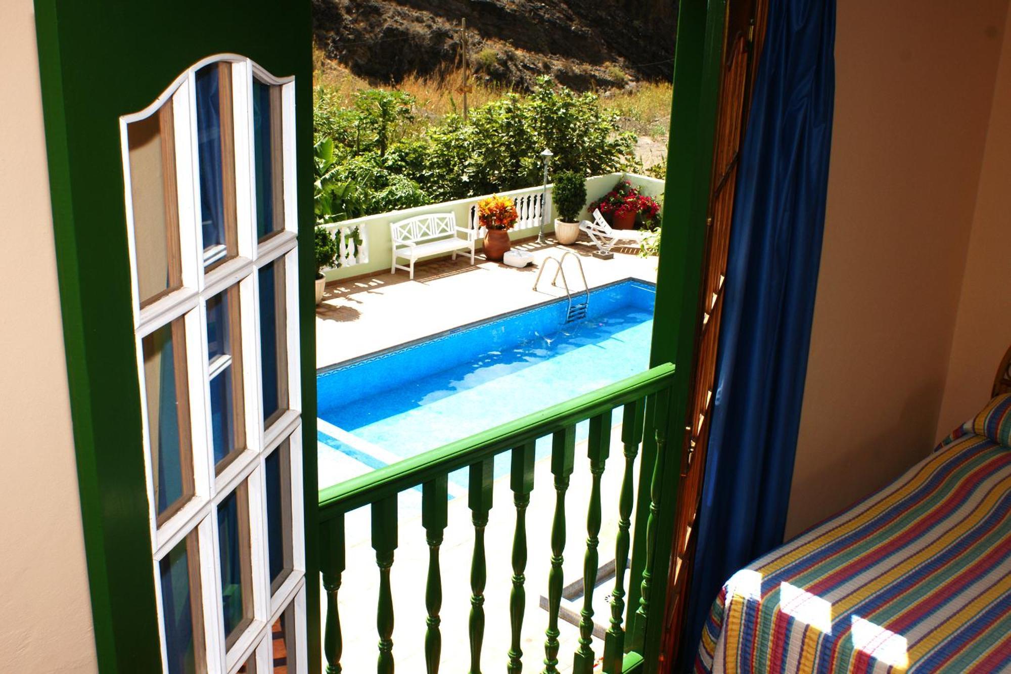 Apartamentos Nelly Valle Gran Rey Room photo