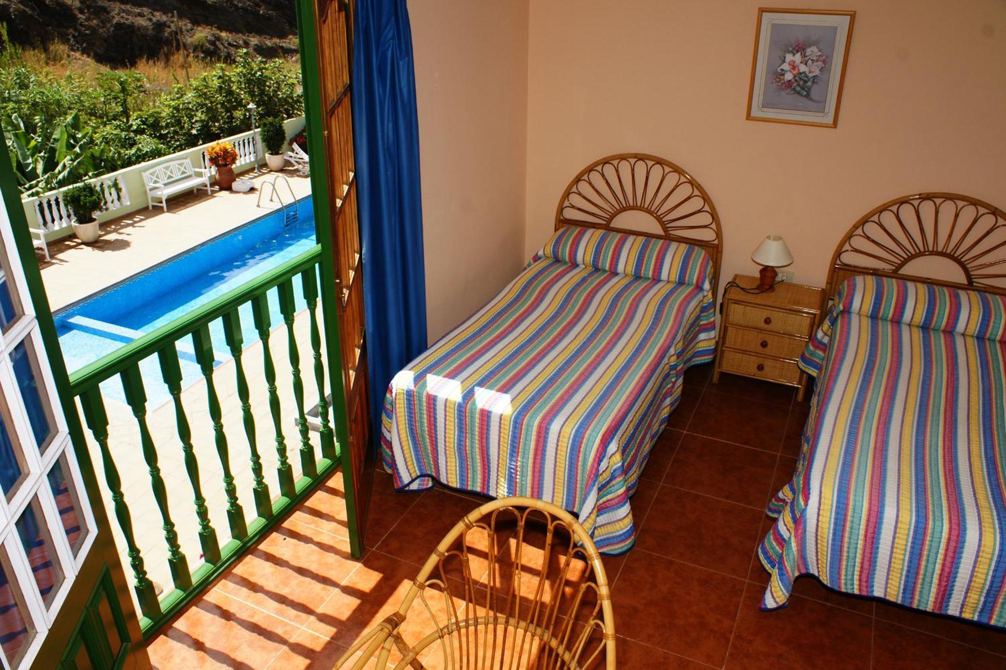 Apartamentos Nelly Valle Gran Rey Room photo